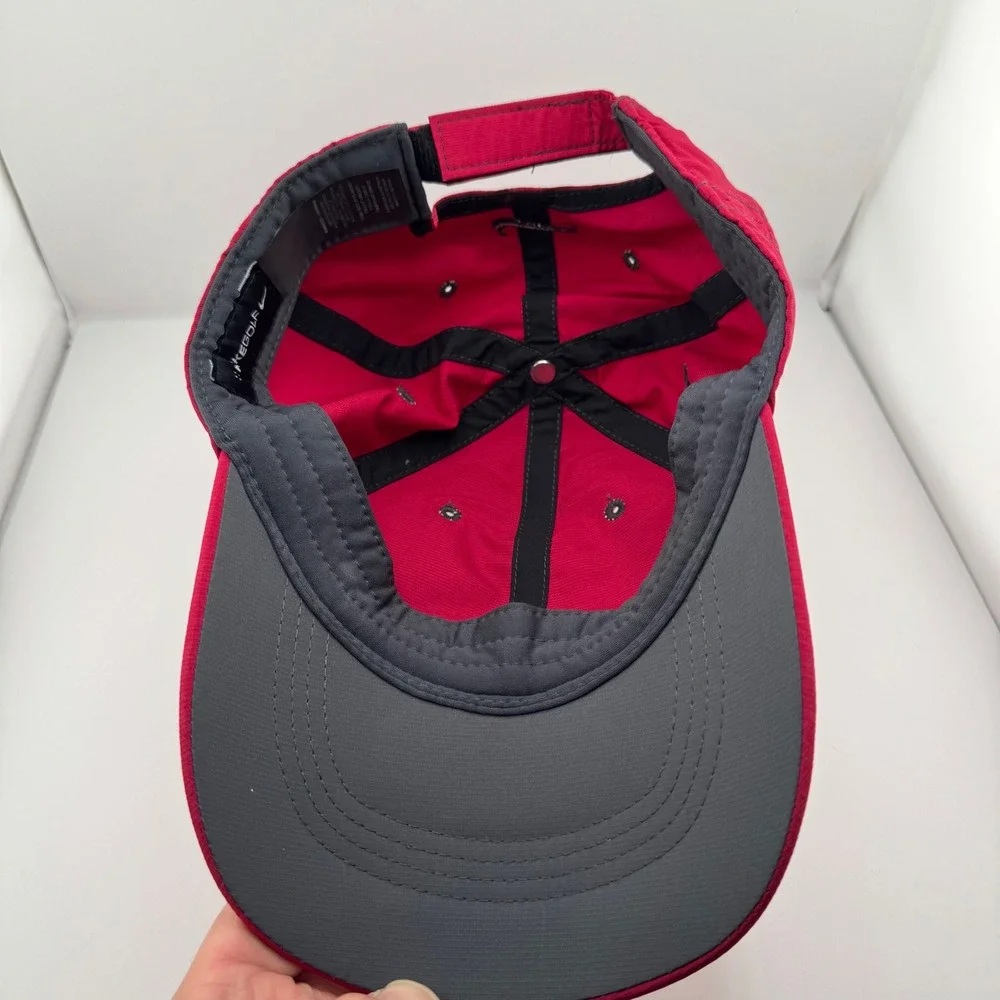 Nike Golf Hat Unisex One Size Red Excellent Adjustable Swoosh Ripstop Cap
